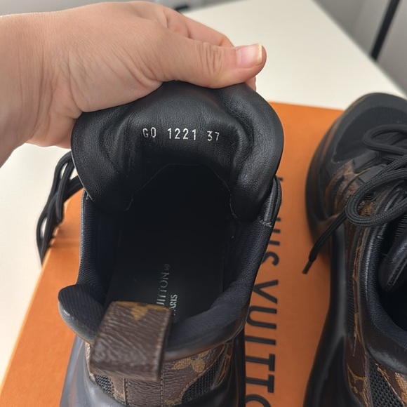 Louis Vuitton Archlight Sneakers Size 37 - Gently Worn Like New - Picture 11 of 13